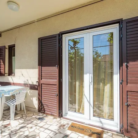 Jordana 아파트 코미자